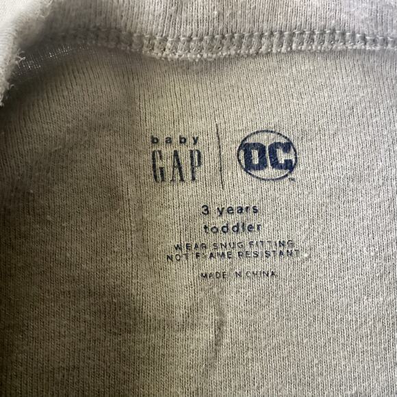 Baby Gap Batman Pajama Top - Picture 2 of 5